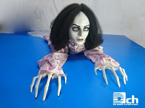 迫りくる恐怖 這う女 とっても恐子さん お化け屋敷 ハロウィン